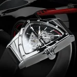 Design triangulaire de la montre Vertex pour homme